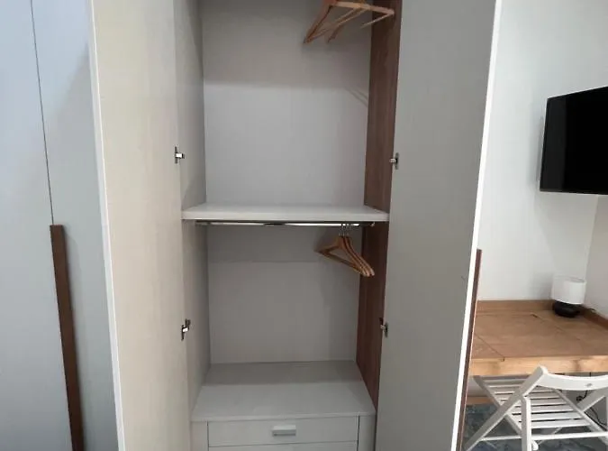 Borgo 1313 アパート *