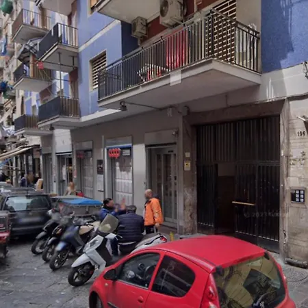 Borgo 1313 Apartman *